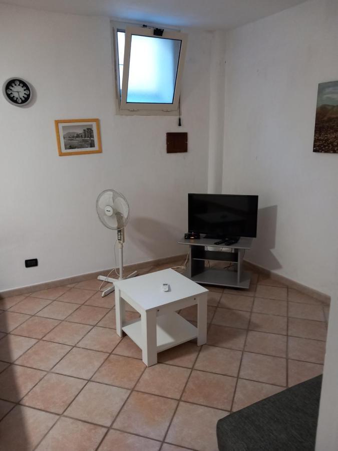 Appartamenti Cavarretta Seminterrati Mondello Zimmer foto